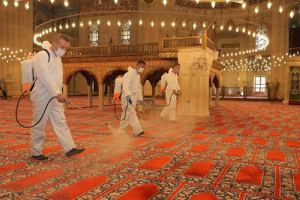 Cuma namazı öncesi camiler için kritik uyarı!