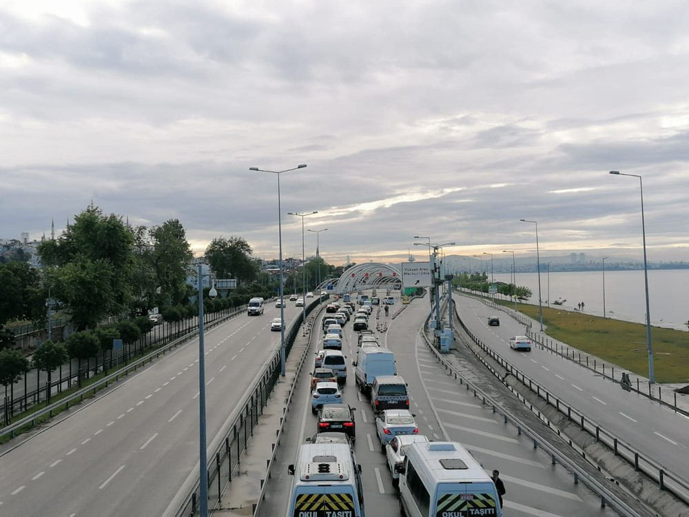 Avrasya Tüneli'nde trafiği kilitleyen arıza!