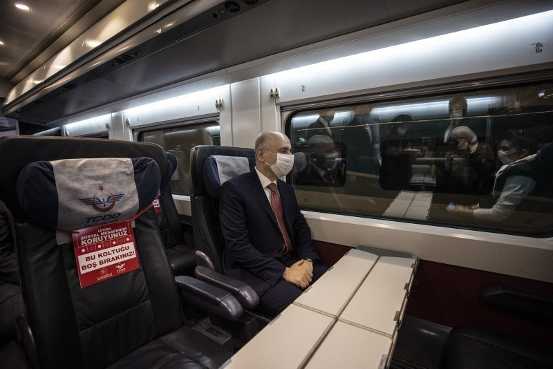 Ankara'dan yola çıkan ilk tren İstanbul'a ulaştı - Resim: 3