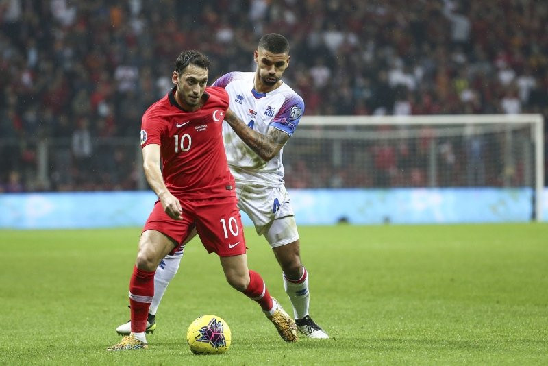 Hakan Çalhanoğlu'ndan flaş itiraf! Bir gün Galatasaray'a...