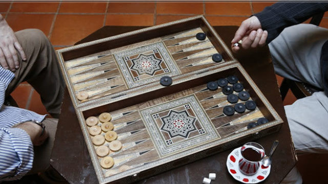 Kafeler Ve Kahveler Aciliyor Ama Tavla Ve Okey Oynamak Yasak Guncel
