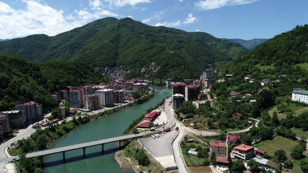 İlk karantina uygulanan ilçede koronavirüs hortladı!