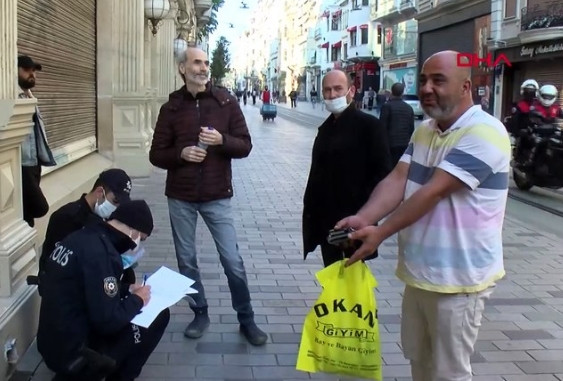 İstanbul'da maskesiz gezene para cezası!