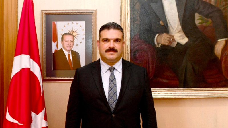 Anadolu Üniversitesi Rektörü Çomaklı istifa etti