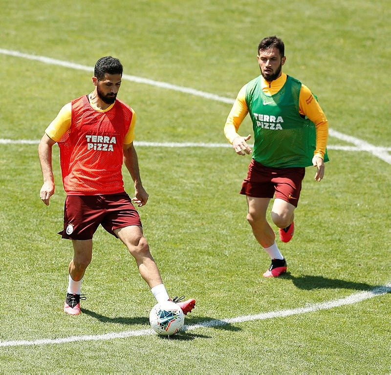 Galatasaray'dan 5 imza birden!