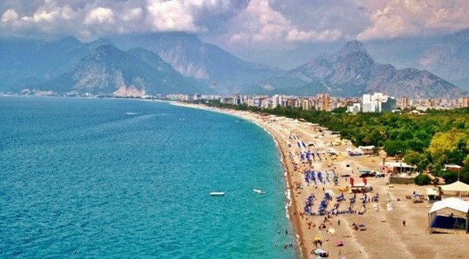 İşte yeniden kapılarını açan plajlar için madde madde yeni kurallar