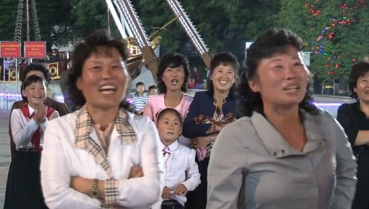 Milyonlarca insanın merak ettiği Kuzey Kore'de bir gün! - Resim: 1
