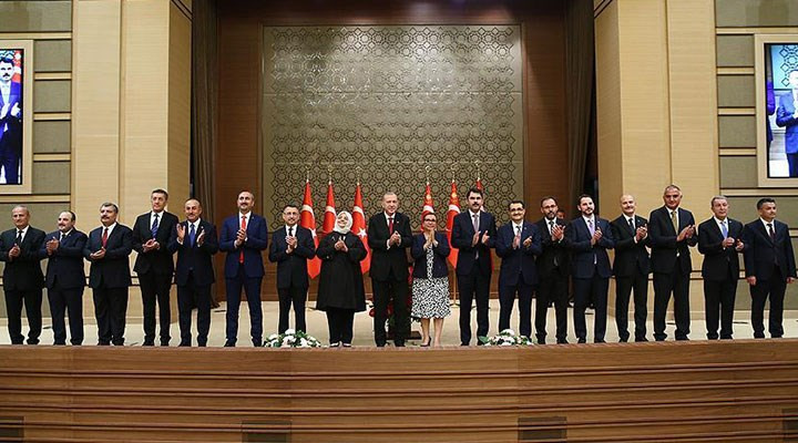Hükümete en yakın isim açıkladı: İşte kabine revizyonu kulisleri...