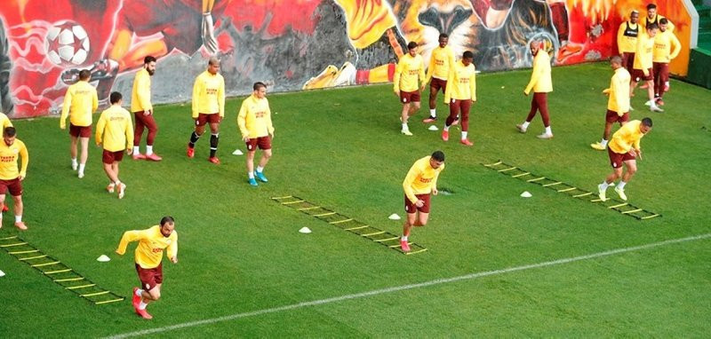 Galatasaray’a Belhanda ve Feghouli’den 20 milyon Euro