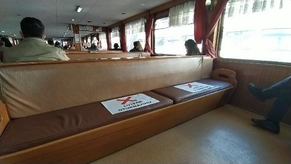 Toplu taşıma normalleşti mi? İşte metrobüs, tramvay ve vapurdan görüntüler