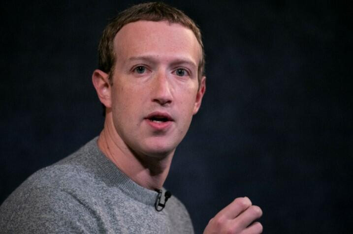 Facebook çalışanları Zuckerberg’e isyan etti!