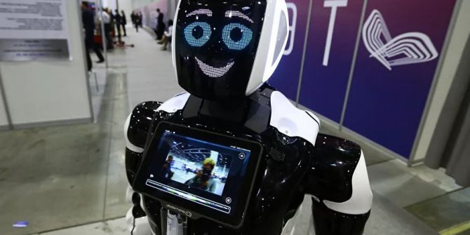 Rus robotlar, Türkiye'de göreve başladı  Kaynak Yeniçağ: Artık sizi onlar k