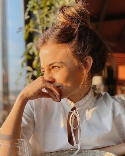 Bahar Şahin rol arkadaşı Mehmet Ozan Dolunay’la yakalandı