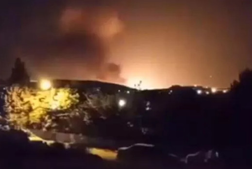 İran'da korkutan patlama, kameralara böyle yansıdı!