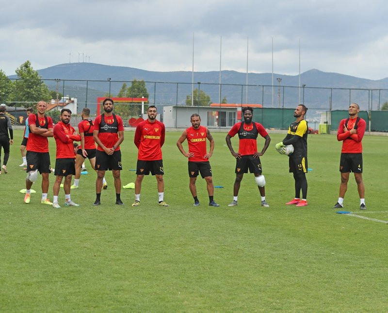 Göztepe'de Volkan Babacan sesleri