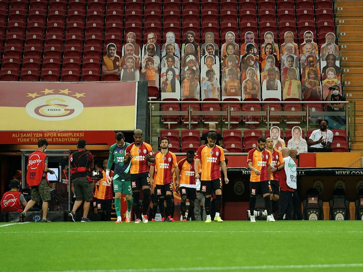 Galatasaray'a Muslera'nın alternatifinden kötü haber