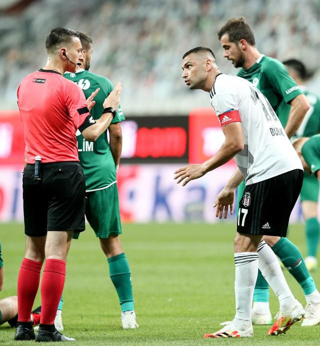 Rıdvan Dilmen'den olay yorum!