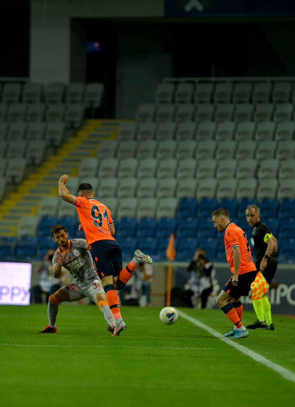 Fatih Terim: ''Üzgünüm!''