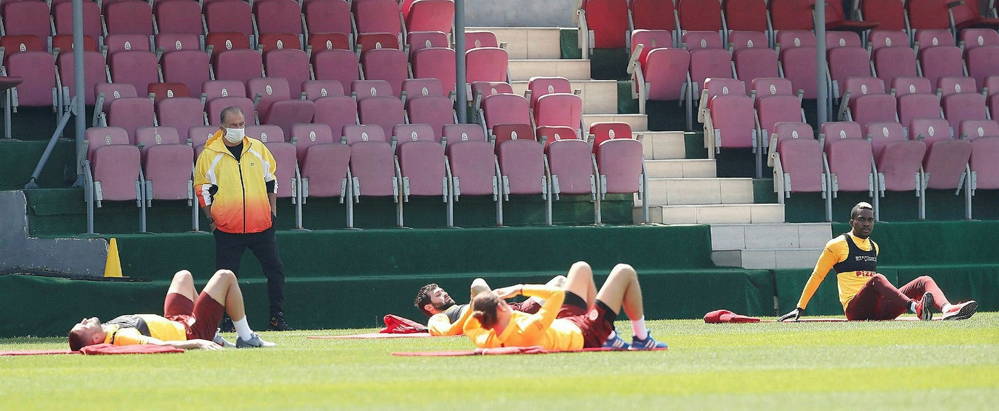 Fatih Terim yıldız golcü için onayı verdi!