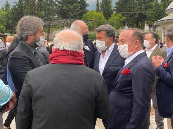 Ünlü iş insanı Süleyman Toplusoy son yolculuğuna uğurlandı