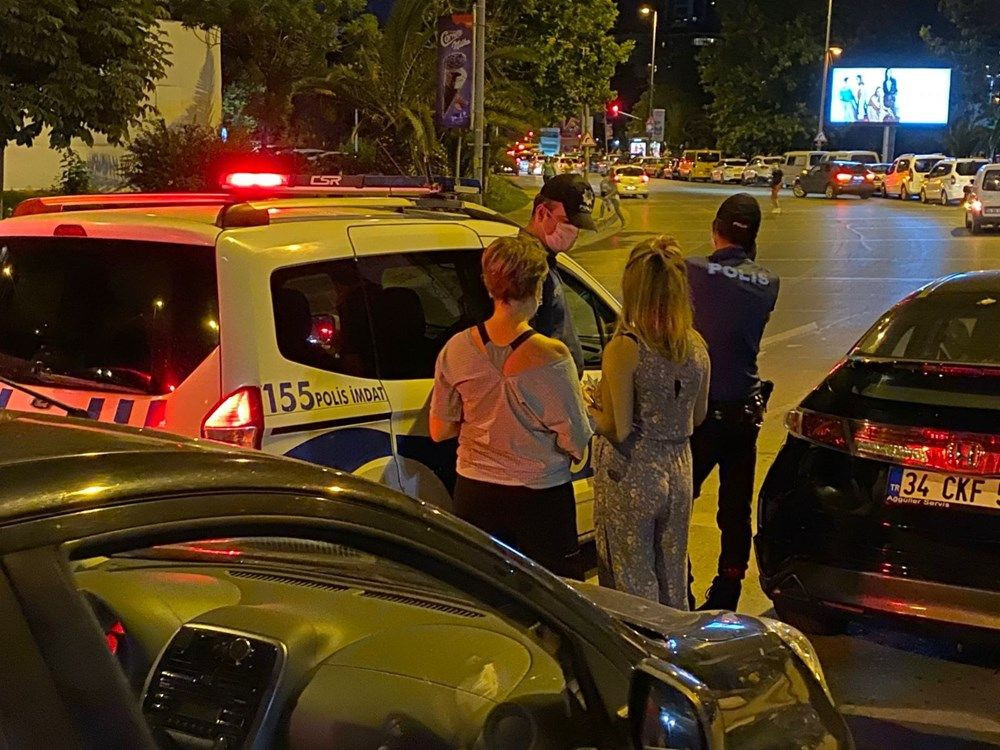 Caddebostan Sahili'nde maske denetimi