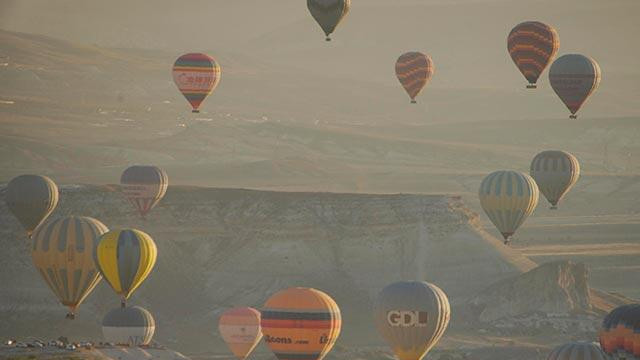Kapadokya'da sıcak hava balonu turları ertelendi