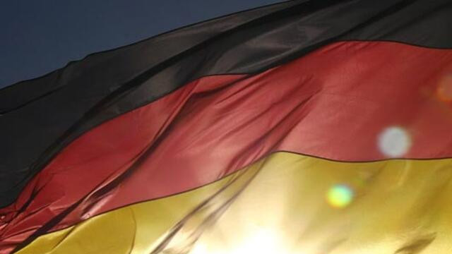 Almanya'da flaş karar! ''Eektrikli şarj'' zorunluluğu