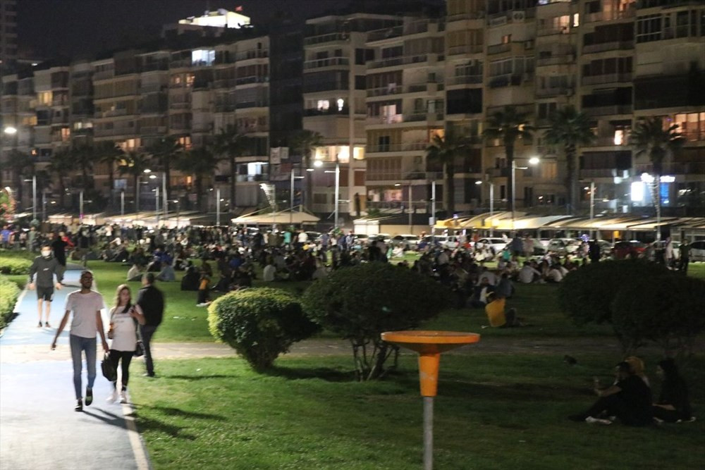 Uzun bir aradan sonra ''yasaksız' hafta sonu! Sahiller, parklar doldu taştı