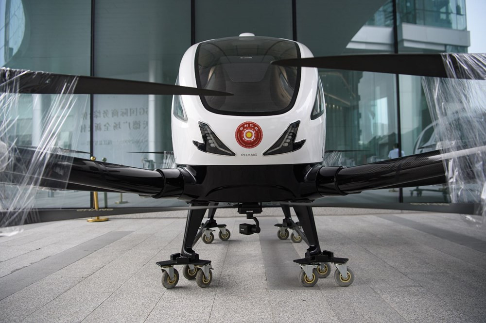 Yolcu taşıyabilen dronelar uçuşa hazır!