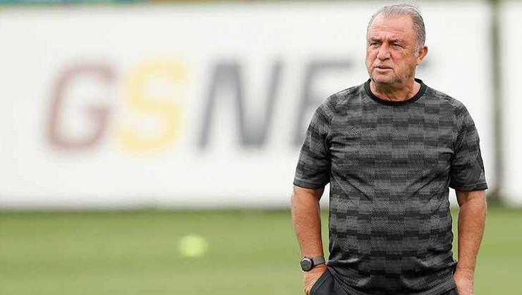 Galatasaray'ın yeni golcüsünü duyurdular!