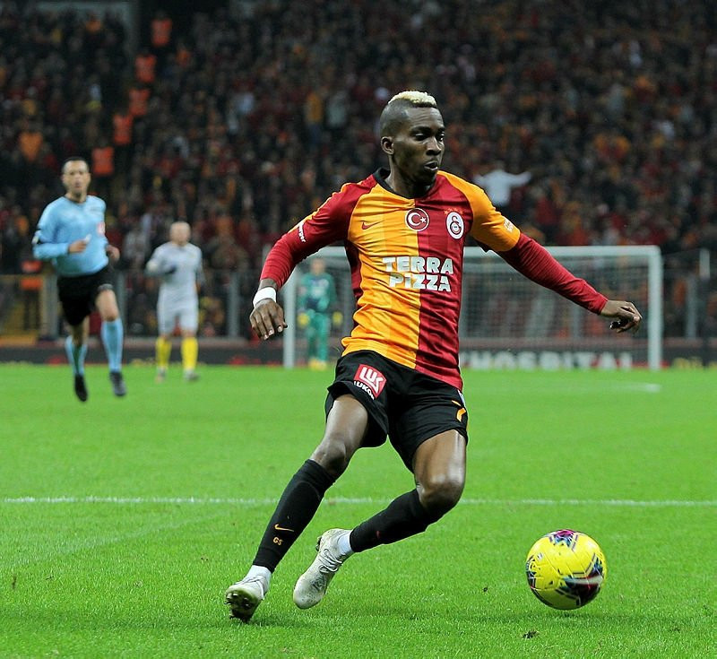 Fenerbahçe'ye dev çalım! 2 yıldız Galatasaray'da buluşuyor
