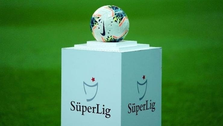 Corona virüsü sonrası ligi sallayan 9 futbolcu!