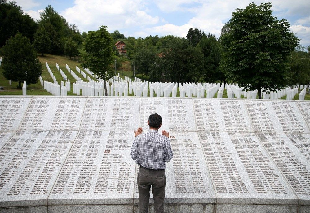 Srebrenitsa katliamının 25. yılı
