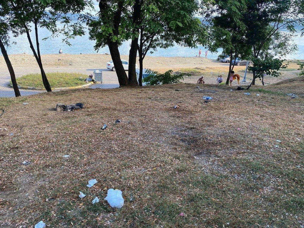 Beykoz sahilinde isyan ettiren görüntü