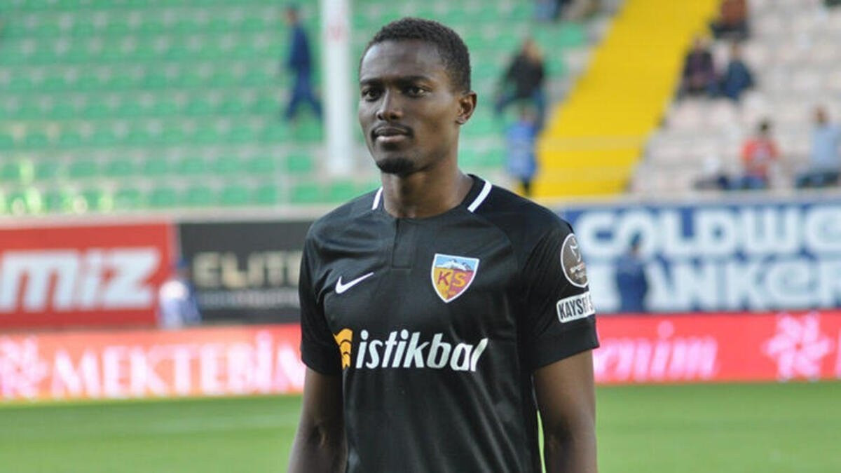 Beşiktaş'tan Mensah için flaş teklif!