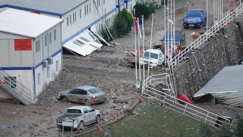 Artvin'de kayıp 3 kişinin cesedine ulaşıldı