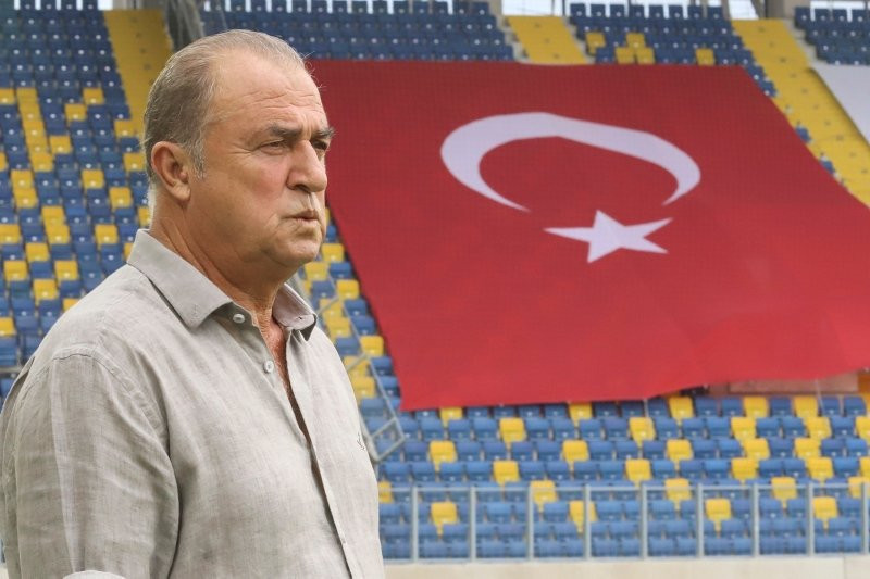 Fatih Terim'in tahtı sallanıyor