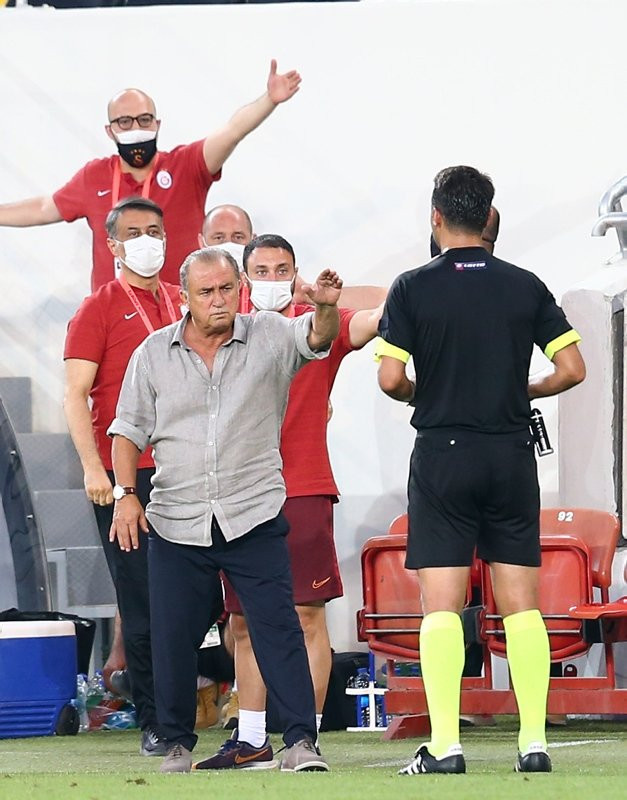 Fatih Terim'in tahtı sallanıyor