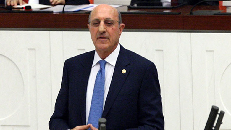 CHP'li İlhan Kesici yeni parti mi kuruyor ?