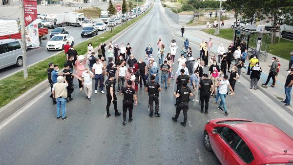 Ölüm yolunda protesto! Mahalleli yolu kapattı