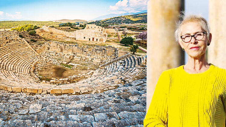 Patara'da olaylı kazı! Profesör, kepçe operatörüne tokat attı