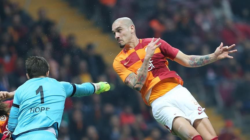 Galatasaray'a Maicon şoku!