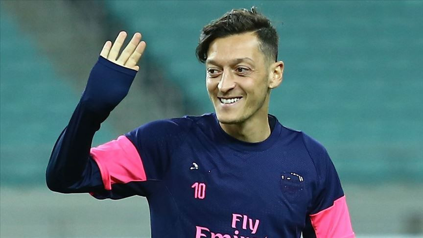 Mesut Özil Fenerbahçe'ye 'Evet' diyebilir!