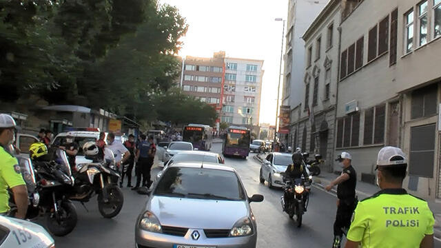 İstanbul'da yüzlerce polisle "Yeditepe Huzur" denetlemesi