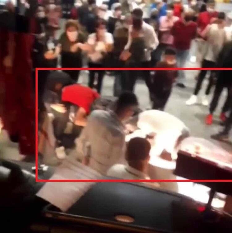 Asker uğurlamasında sosyal mesafeyi hiçe sayıp, 'uzun eşek' oynadılar