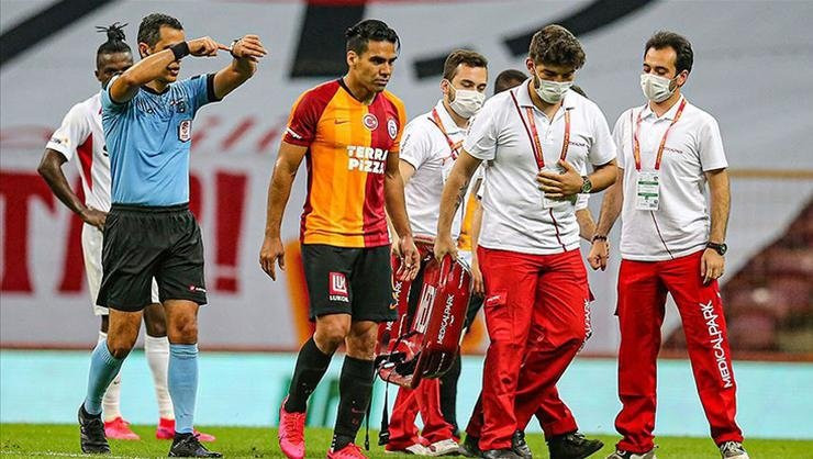 Galatasaray - Trabzonspor derbisi öncesi sakatlarda son durum!