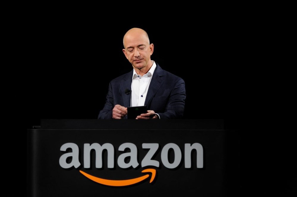 Dünyanın en zengin insanı Jeff Bezos, rekorunu tazeledi