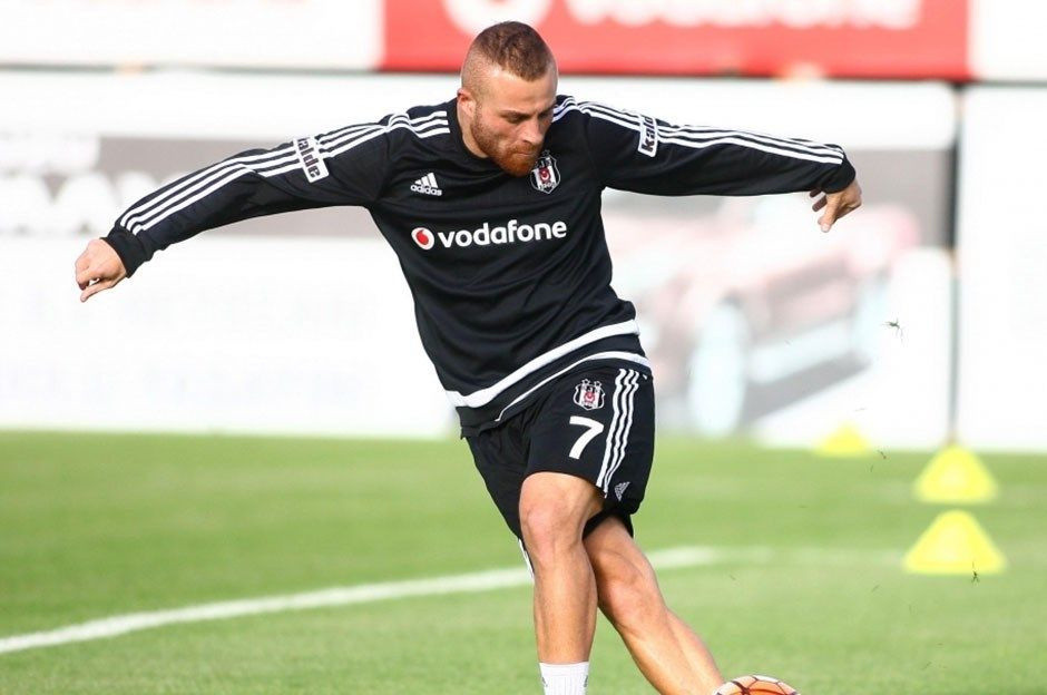 Gökhan Töre yeniden Kartal olacak