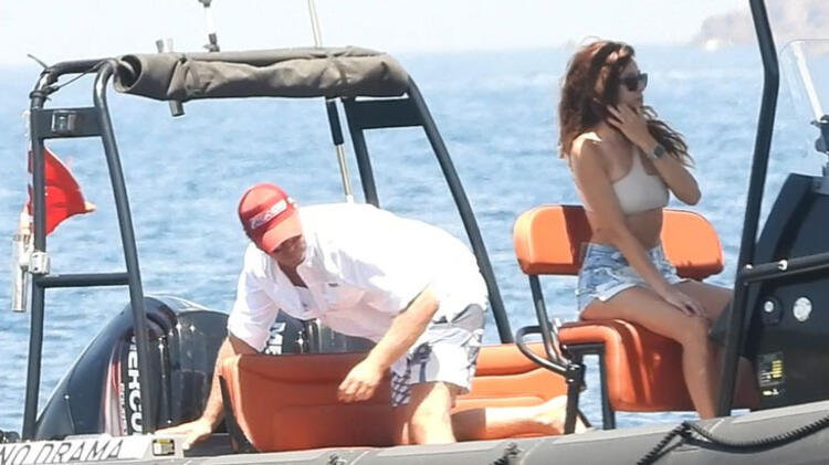Kıvanç Tatlıtuğ ve Başak Dizer'in tatil keyfi