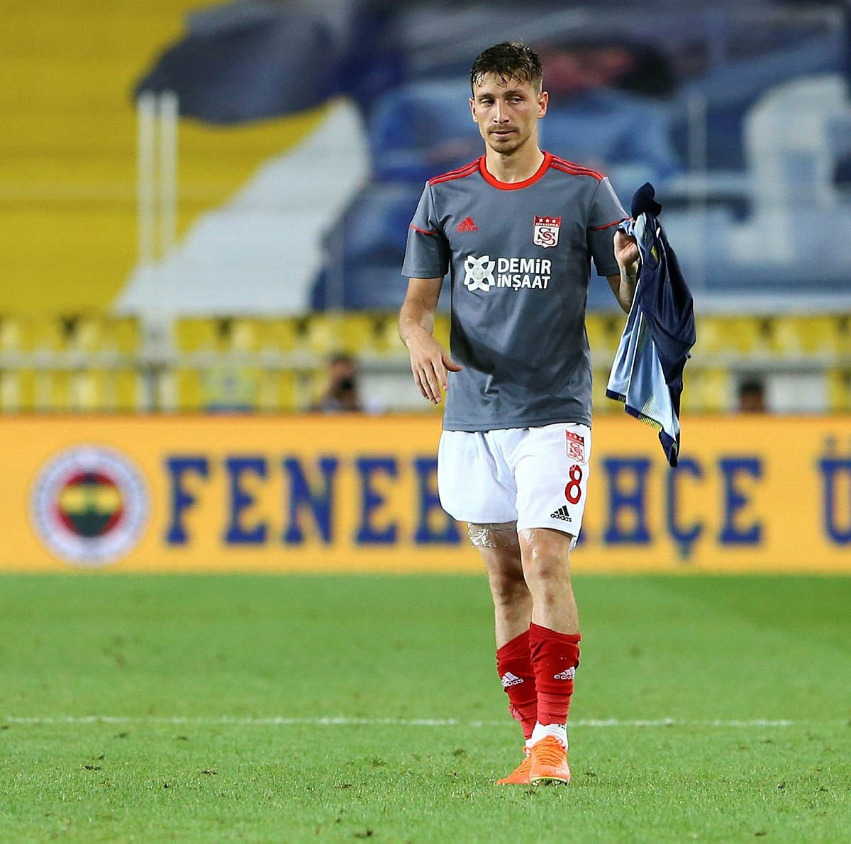 Fenerbahçe'den 5 imza birden